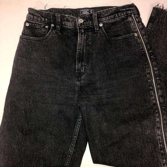 Abercrombie jeans - Picture 2 of 6